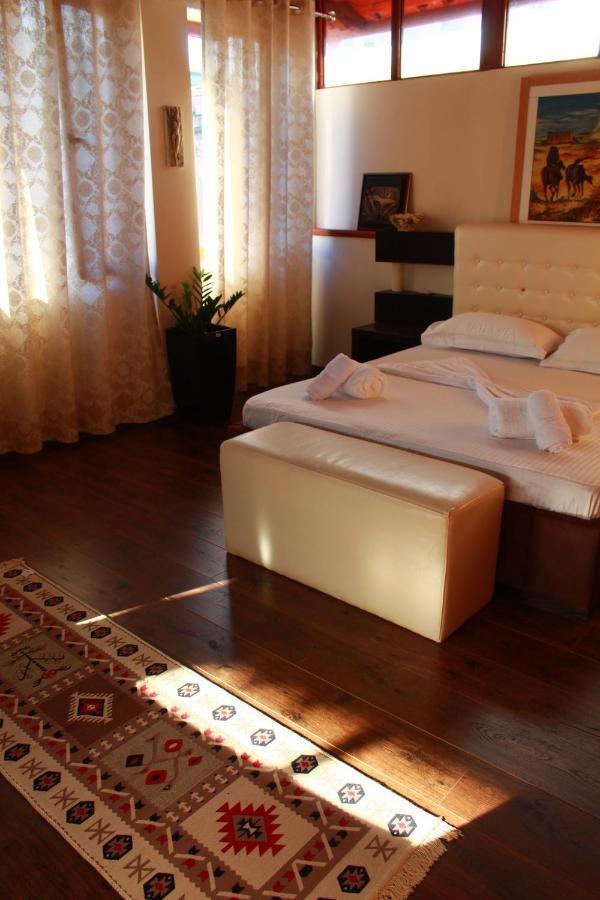 Bed and Breakfast 2 Kitarat Bb Wlora Zewnętrze zdjęcie