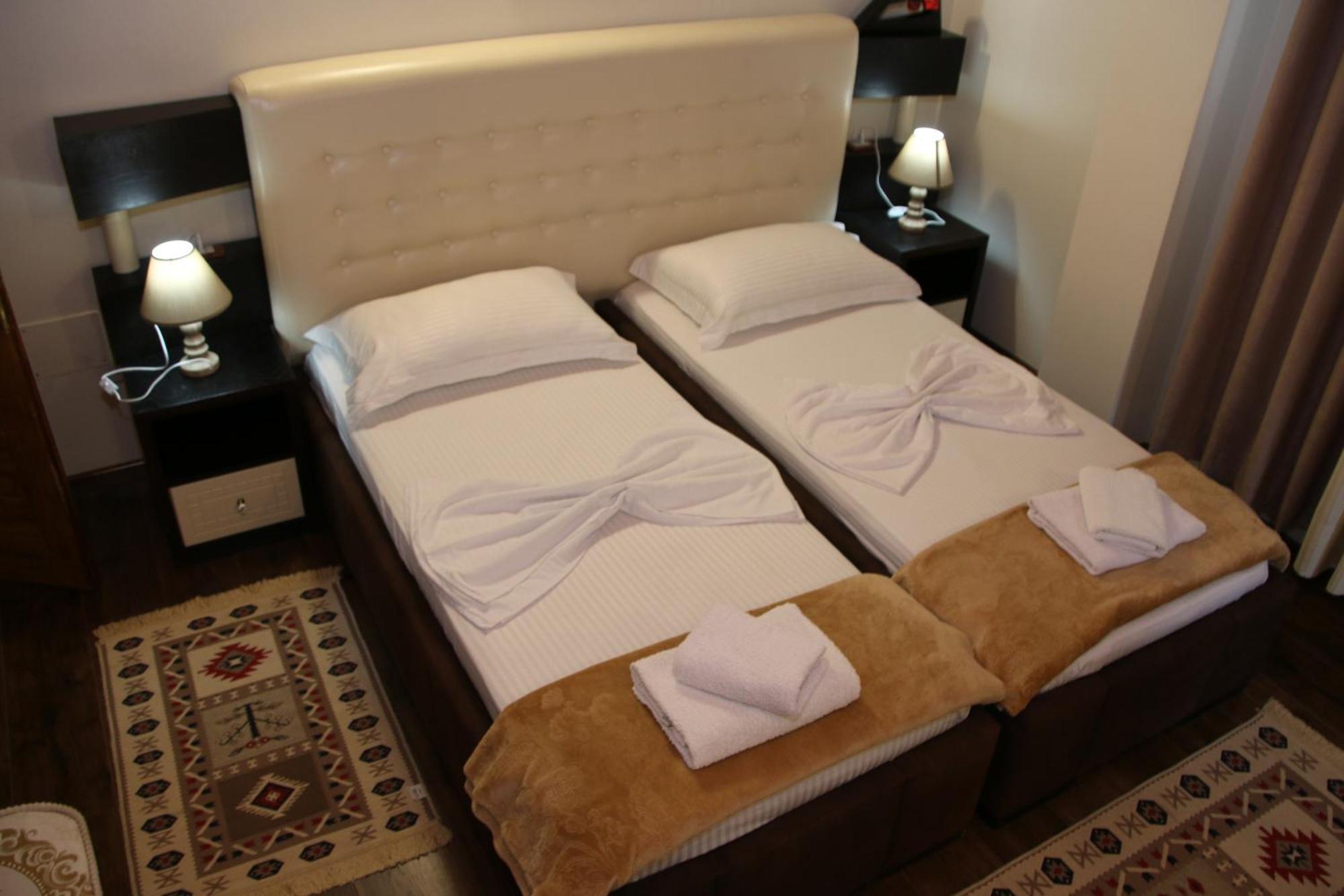 Bed and Breakfast 2 Kitarat Bb Wlora Zewnętrze zdjęcie